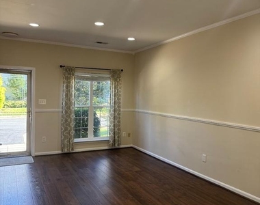 13306 Covered Wagon Lane - Photo Thumbnail 4