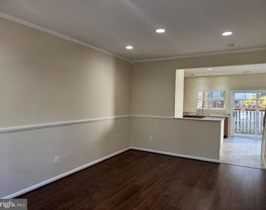 13306 Covered Wagon Lane - Photo Thumbnail 3