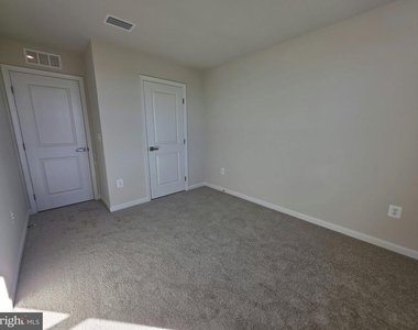 2765 Apricot Drive - Photo Thumbnail 15