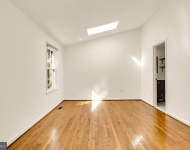 19 Fendall Avenue - Photo Thumbnail 14
