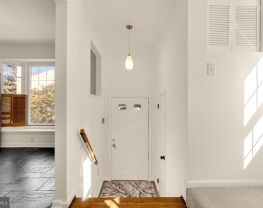 19 Fendall Avenue - Photo Thumbnail 3