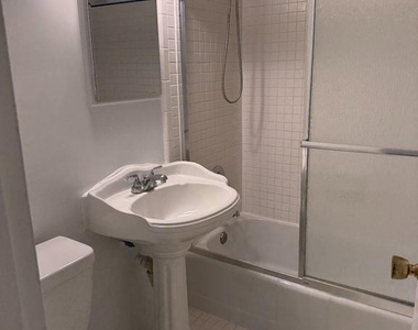 1111 Arlington Boulevard - Photo Thumbnail 7