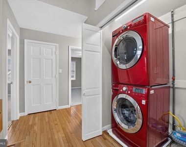 2637 N Greenbrier Street - Photo Thumbnail 25