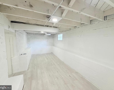 2637 N Greenbrier Street - Photo Thumbnail 28