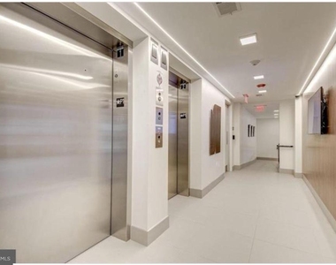 1411 Key Boulevard - Photo Thumbnail 3