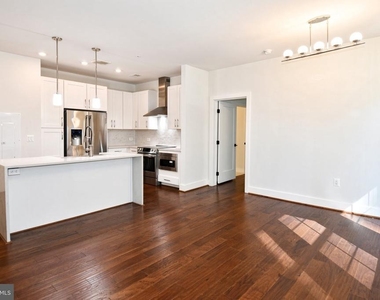 1411 Key Boulevard - Photo Thumbnail 12