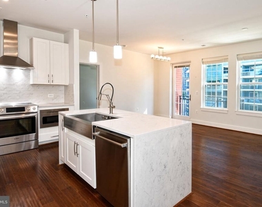 1411 Key Boulevard - Photo Thumbnail 15