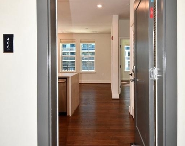 1411 Key Boulevard - Photo Thumbnail 5