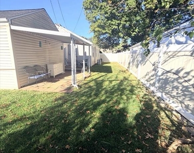 2615 Fernwood Avenue - Photo Thumbnail 13