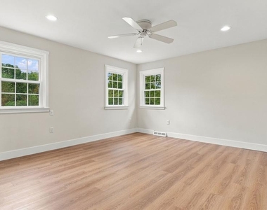 3632 Bristol Road - Photo Thumbnail 24