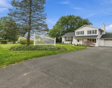 3632 Bristol Road - Photo Thumbnail 3