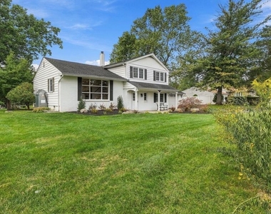 3632 Bristol Road - Photo Thumbnail 2