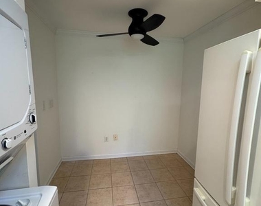 1155 York Road - Photo Thumbnail 9