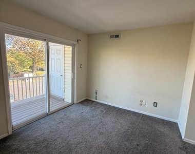 3505 Bennett Place - Photo Thumbnail 5