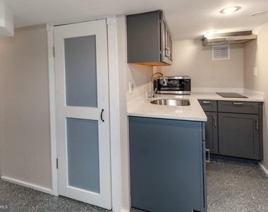59 S Franklin Street - Photo Thumbnail 15