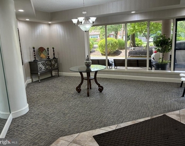 111 Chestnut Street - Photo Thumbnail 17