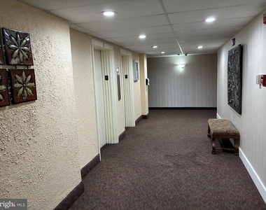 111 Chestnut Street - Photo Thumbnail 14