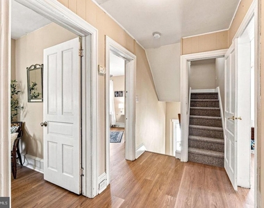 809 W Collings Avenue - Photo Thumbnail 6