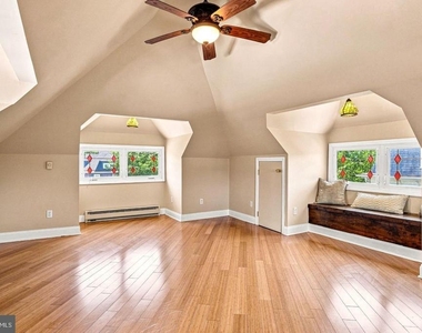 809 W Collings Avenue - Photo Thumbnail 16