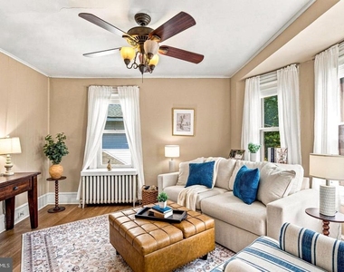 809 W Collings Avenue - Photo Thumbnail 9