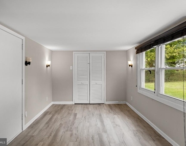 91 Baker Boulevard - Photo Thumbnail 16