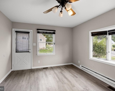 91 Baker Boulevard - Photo Thumbnail 22