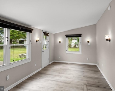 91 Baker Boulevard - Photo Thumbnail 13