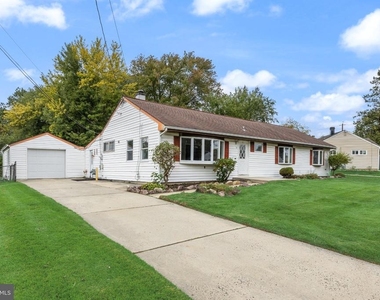 91 Baker Boulevard - Photo Thumbnail 3
