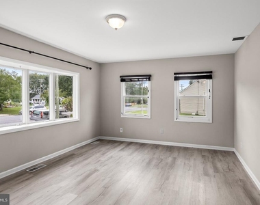91 Baker Boulevard - Photo Thumbnail 6
