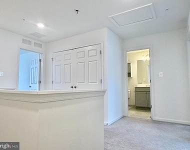 236 Jessica Lyn Avenue - Photo Thumbnail 15