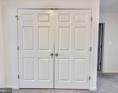 236 Jessica Lyn Avenue - Photo Thumbnail 38