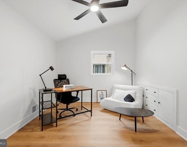 2412 Valley Way - Photo Thumbnail 14