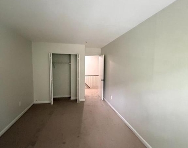 4834 Brookstone Terrace - Photo Thumbnail 26