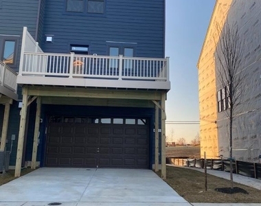 4917 Vista Green Lane - Photo Thumbnail 6