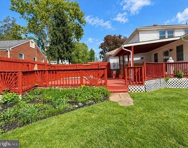 8607 Dunbar Avenue - Photo Thumbnail 25