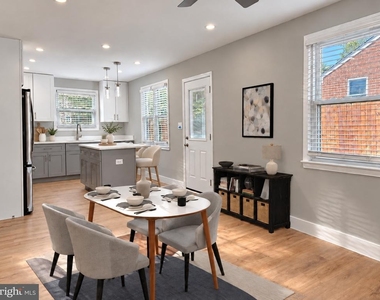 8607 Dunbar Avenue - Photo Thumbnail 9