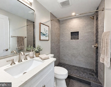 8607 Dunbar Avenue - Photo Thumbnail 23