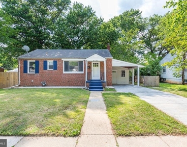 9712 51st Avenue - Photo Thumbnail 51