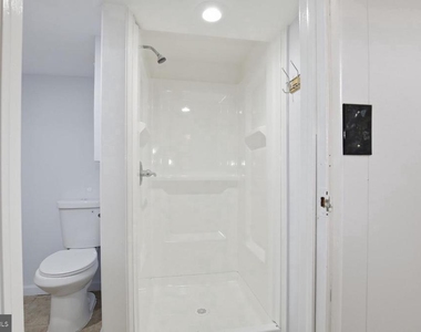 9712 51st Avenue - Photo Thumbnail 42