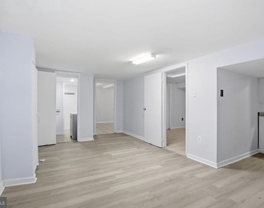 9712 51st Avenue - Photo Thumbnail 28