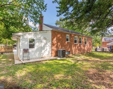 9712 51st Avenue - Photo Thumbnail 45