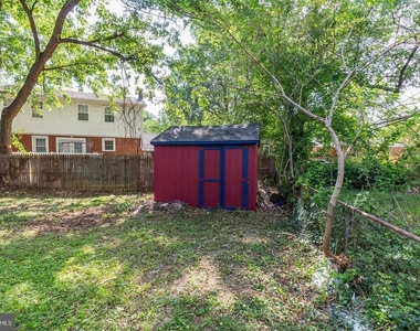 9712 51st Avenue - Photo Thumbnail 44