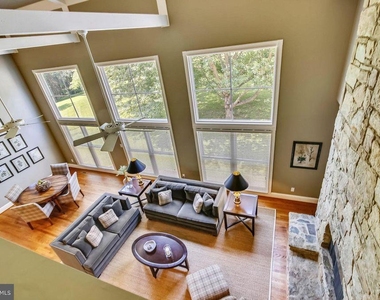 13416 Straw Bale Lane - Photo Thumbnail 5
