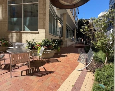 930 Wayne Avenue - Photo Thumbnail 31