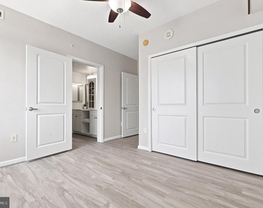930 Wayne Avenue - Photo Thumbnail 16