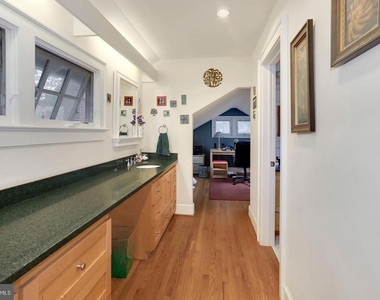 117 Sherman Avenue - Photo Thumbnail 23