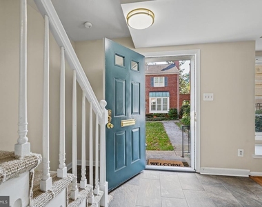 6718 Kenwood Forest Lane - Photo Thumbnail 33
