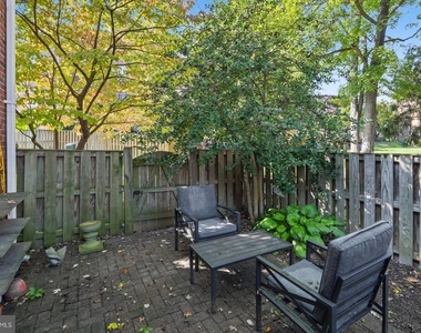 6718 Kenwood Forest Lane - Photo Thumbnail 27