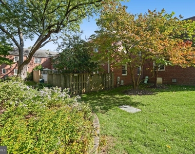 6718 Kenwood Forest Lane - Photo Thumbnail 30
