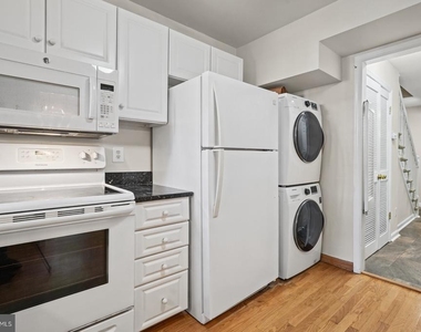 6718 Kenwood Forest Lane - Photo Thumbnail 11